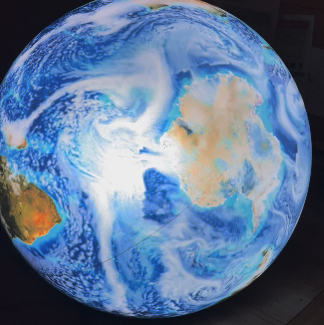 地球ふしぎ発見！触れる地球Sphere体験会｜美山里山舎